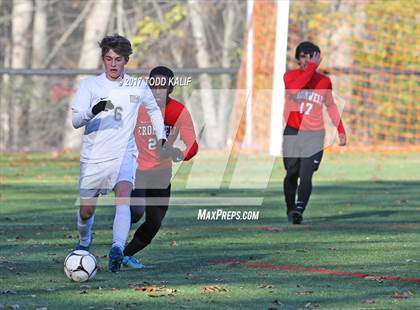 Thumbnail 3 in Cromwell @ Morgan (CIAC Class S Quarterfinal) photogallery.