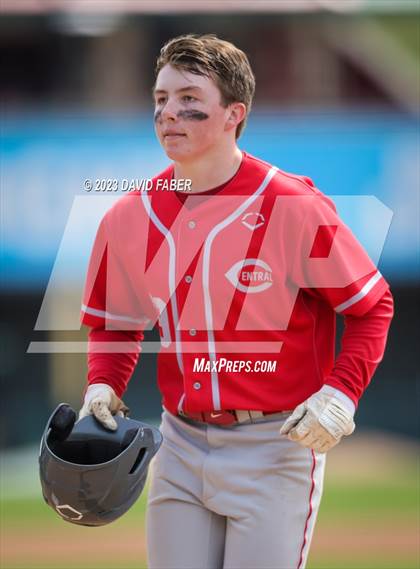 Thumbnail 3 in Central vs. Forest Hills photogallery.