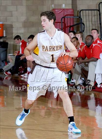Thumbnail 1 in Parker vs. Cathedral (MaxPreps Holiday Classic) photogallery.