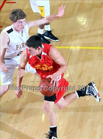 Thumbnail 1 in Parker vs. Cathedral (MaxPreps Holiday Classic) photogallery.