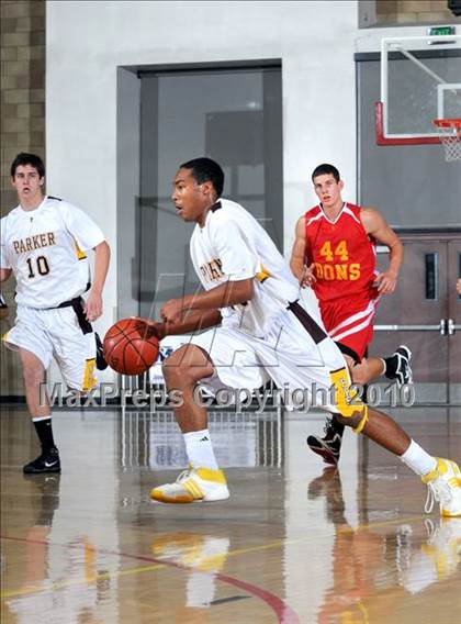 Thumbnail 3 in Parker vs. Cathedral (MaxPreps Holiday Classic) photogallery.