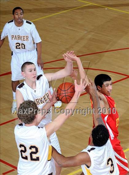 Thumbnail 1 in Parker vs. Cathedral (MaxPreps Holiday Classic) photogallery.