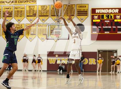 Thumbnail 3 in Standley Lake @ Windsor (CHSAA 5A Round 1) photogallery.