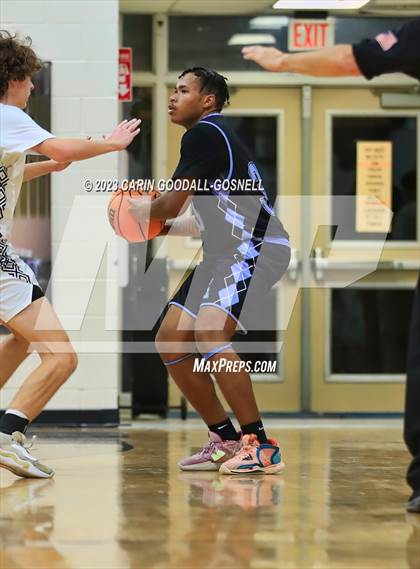 Thumbnail 2 in South Lenoir @ Croatan photogallery.