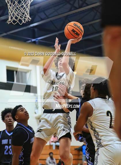 Thumbnail 2 in South Lenoir @ Croatan photogallery.