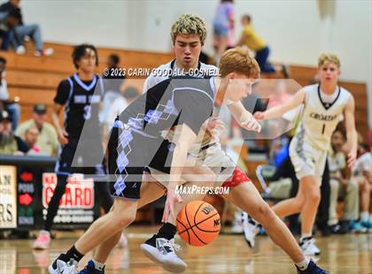 Thumbnail 1 in South Lenoir @ Croatan photogallery.