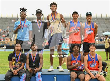 Thumbnail 1 in NCHSAA 1A/4A Track & Field Championship photogallery.