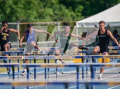 Thumbnail 2 in NCHSAA 1A/4A Track & Field Championship photogallery.