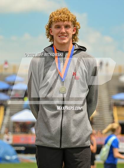 Thumbnail 3 in NCHSAA 1A/4A Track & Field Championship photogallery.