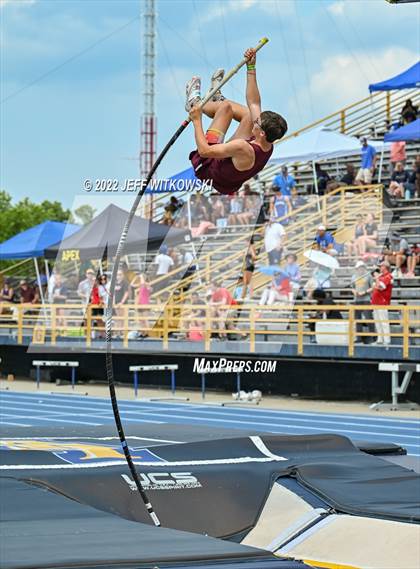 Thumbnail 3 in NCHSAA 1A/4A Track & Field Championship photogallery.