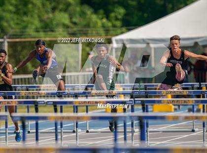 Thumbnail 1 in NCHSAA 1A/4A Track & Field Championship photogallery.