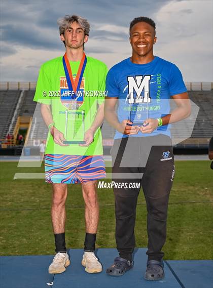 Thumbnail 3 in NCHSAA 1A/4A Track & Field Championship photogallery.