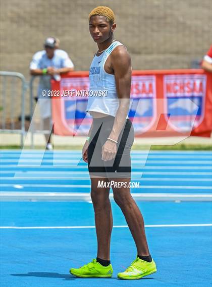 Thumbnail 1 in NCHSAA 1A/4A Track & Field Championship photogallery.