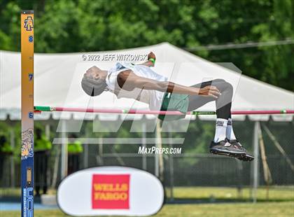 Thumbnail 1 in NCHSAA 1A/4A Track & Field Championship photogallery.