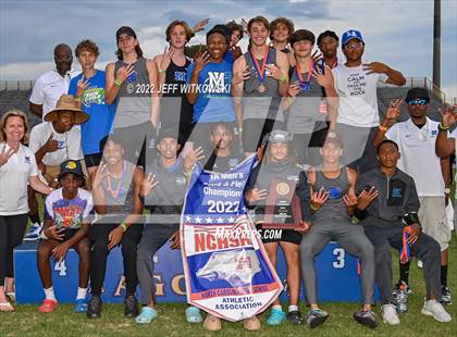 Thumbnail 3 in NCHSAA 1A/4A Track & Field Championship photogallery.