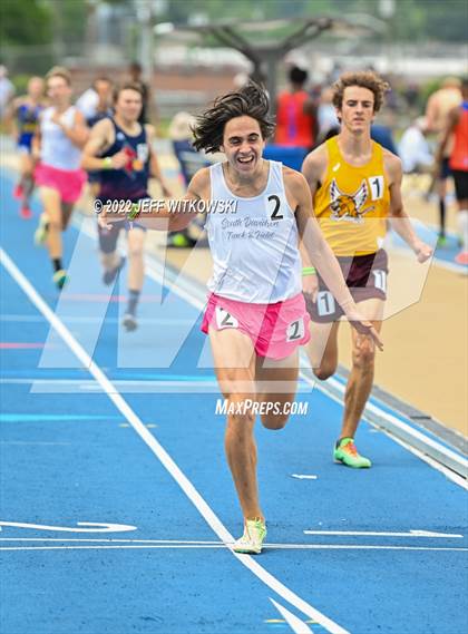 Thumbnail 3 in NCHSAA 1A/4A Track & Field Championship photogallery.