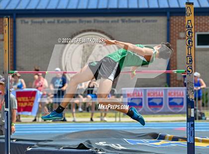 Thumbnail 3 in NCHSAA 1A/4A Track & Field Championship photogallery.