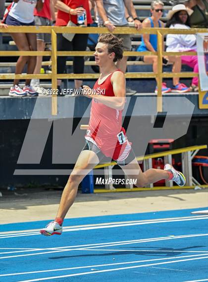 Thumbnail 2 in NCHSAA 1A/4A Track & Field Championship photogallery.
