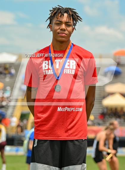 Thumbnail 2 in NCHSAA 1A/4A Track & Field Championship photogallery.