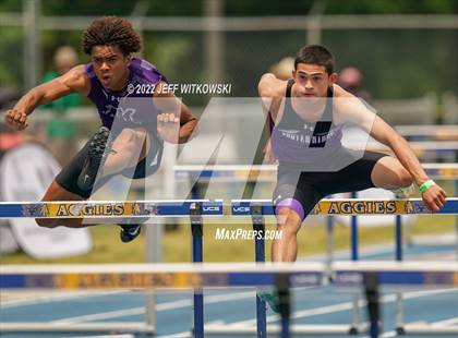 Thumbnail 2 in NCHSAA 1A/4A Track & Field Championship photogallery.