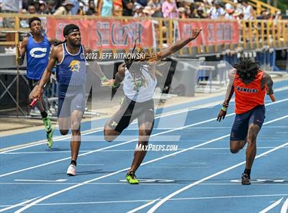 Thumbnail 2 in NCHSAA 1A/4A Track & Field Championship photogallery.