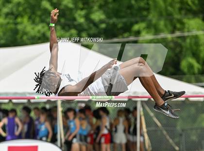Thumbnail 2 in NCHSAA 1A/4A Track & Field Championship photogallery.