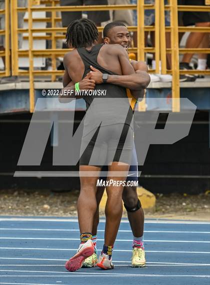 Thumbnail 1 in NCHSAA 1A/4A Track & Field Championship photogallery.