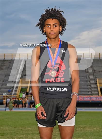 Thumbnail 1 in NCHSAA 1A/4A Track & Field Championship photogallery.