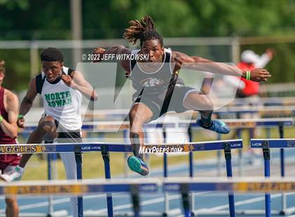 Thumbnail 1 in NCHSAA 1A/4A Track & Field Championship photogallery.