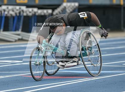 Thumbnail 2 in NCHSAA 1A/4A Track & Field Championship photogallery.