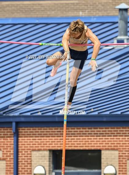 Thumbnail 1 in NCHSAA 1A/4A Track & Field Championship photogallery.