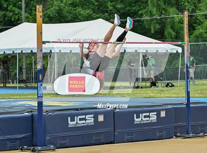 Thumbnail 1 in NCHSAA 1A/4A Track & Field Championship photogallery.