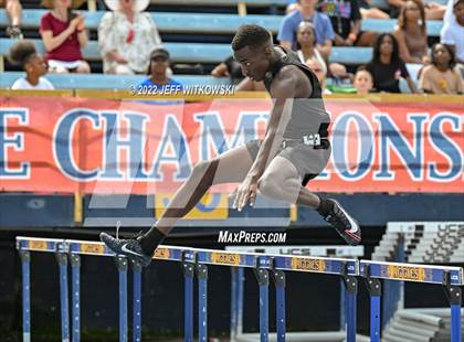Thumbnail 3 in NCHSAA 1A/4A Track & Field Championship photogallery.
