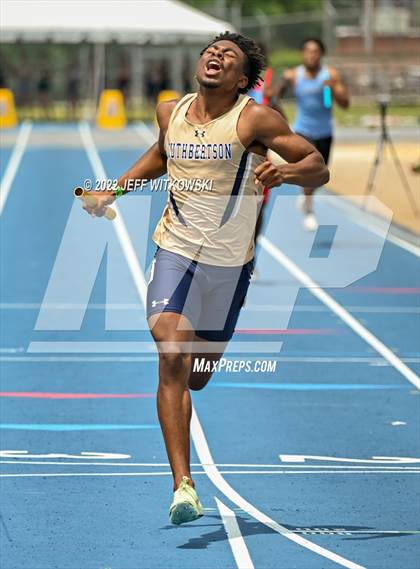Thumbnail 2 in NCHSAA 1A/4A Track & Field Championship photogallery.