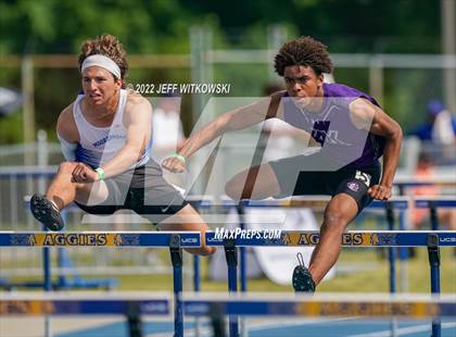 Thumbnail 2 in NCHSAA 1A/4A Track & Field Championship photogallery.