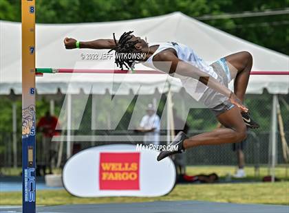 Thumbnail 1 in NCHSAA 1A/4A Track & Field Championship photogallery.