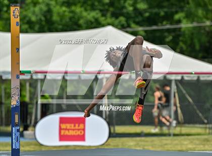 Thumbnail 3 in NCHSAA 1A/4A Track & Field Championship photogallery.