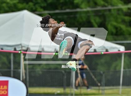 Thumbnail 1 in NCHSAA 1A/4A Track & Field Championship photogallery.