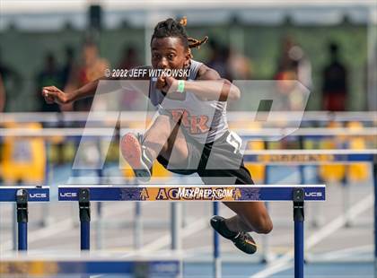 Thumbnail 1 in NCHSAA 1A/4A Track & Field Championship photogallery.