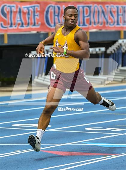 Thumbnail 3 in NCHSAA 1A/4A Track & Field Championship photogallery.