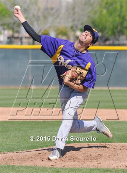 Thumbnail 2 in Mesa vs Marcos de Niza (Game on Germann) photogallery.