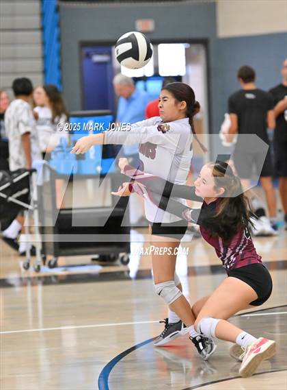 Thumbnail 2 in Willow Canyon vs. Odyssey Institute (Wolves Classic Volleyball Tournament) photogallery.