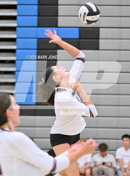 Thumbnail 3 in Willow Canyon vs. Odyssey Institute (Wolves Classic Volleyball Tournament) photogallery.