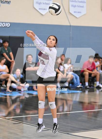 Thumbnail 1 in Willow Canyon vs. Odyssey Institute (Wolves Classic Volleyball Tournament) photogallery.