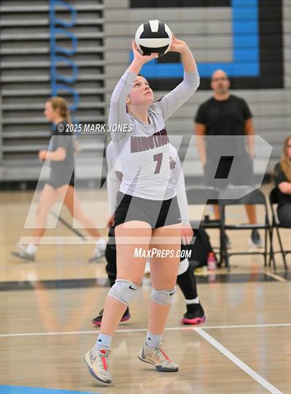Thumbnail 2 in Willow Canyon vs. Odyssey Institute (Wolves Classic Volleyball Tournament) photogallery.