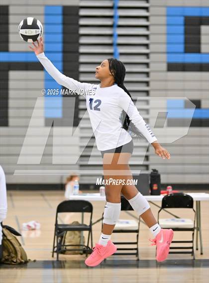 Thumbnail 2 in Willow Canyon vs. Odyssey Institute (Wolves Classic Volleyball Tournament) photogallery.