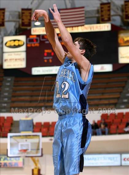 Thumbnail 1 in Bell @ Liberty Christian (Fantasy of Lights Tournament ) photogallery.