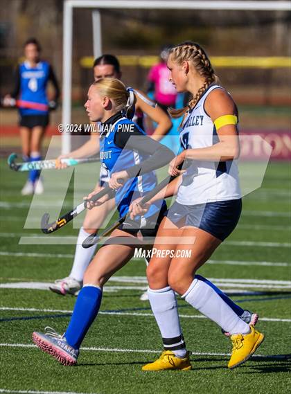 Thumbnail 2 in Putnam Valley vs. Rondout Valley (NYSPHSAA Class C Regional Final) photogallery.