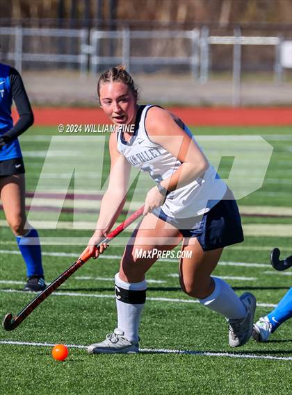 Thumbnail 2 in Putnam Valley vs. Rondout Valley (NYSPHSAA Class C Regional Final) photogallery.