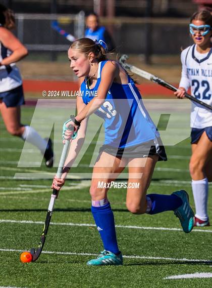 Thumbnail 3 in Putnam Valley vs. Rondout Valley (NYSPHSAA Class C Regional Final) photogallery.